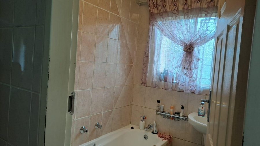 3 Bedroom Property for Sale in Clarina Gauteng