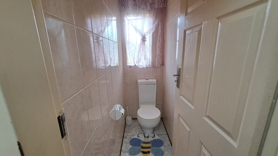 3 Bedroom Property for Sale in Clarina Gauteng