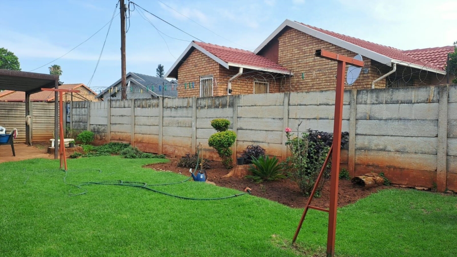 3 Bedroom Property for Sale in Clarina Gauteng