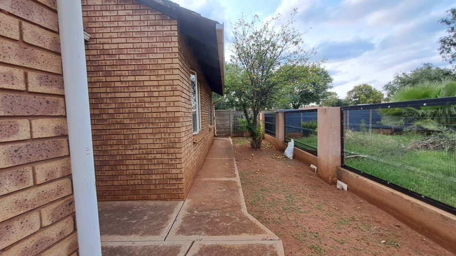 3 Bedroom Property for Sale in Clarina Gauteng