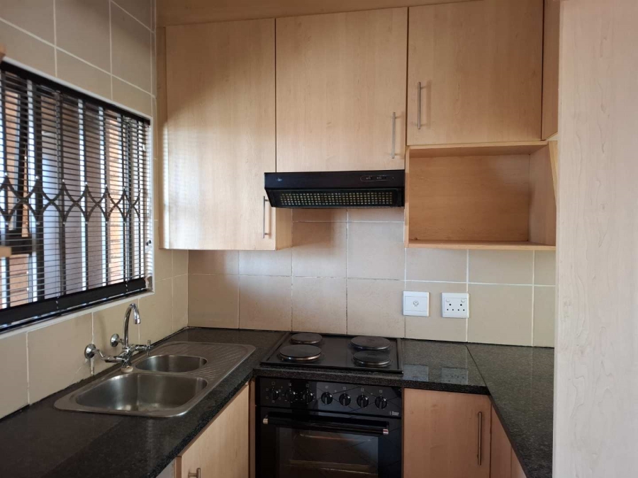 2 Bedroom Property for Sale in Winchester Hills Gauteng