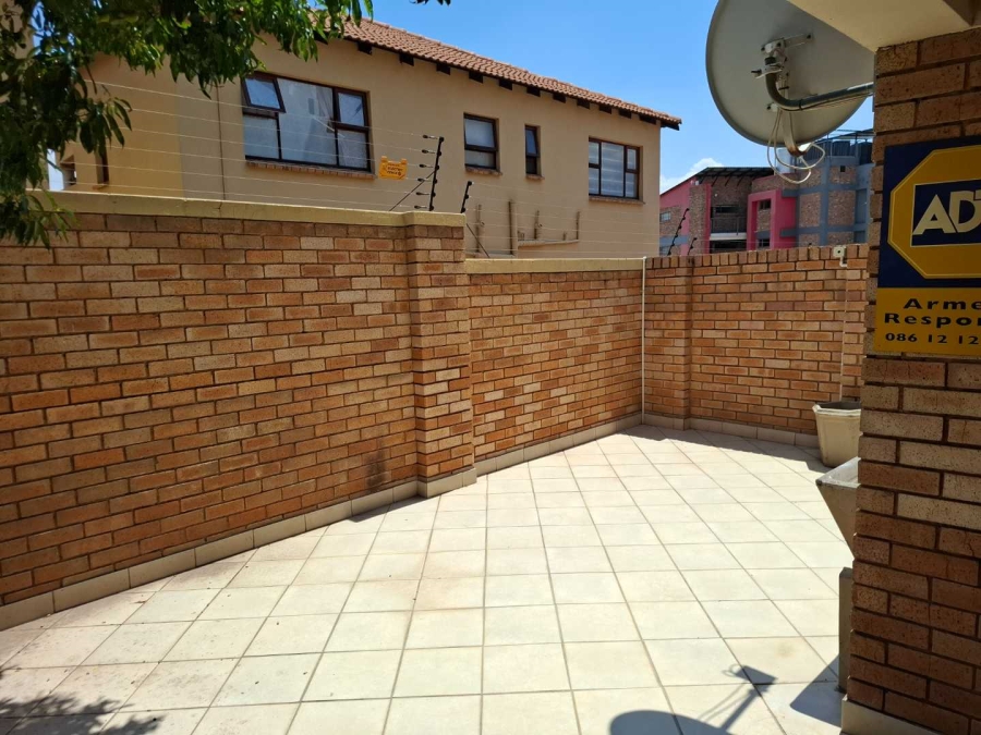 2 Bedroom Property for Sale in Winchester Hills Gauteng