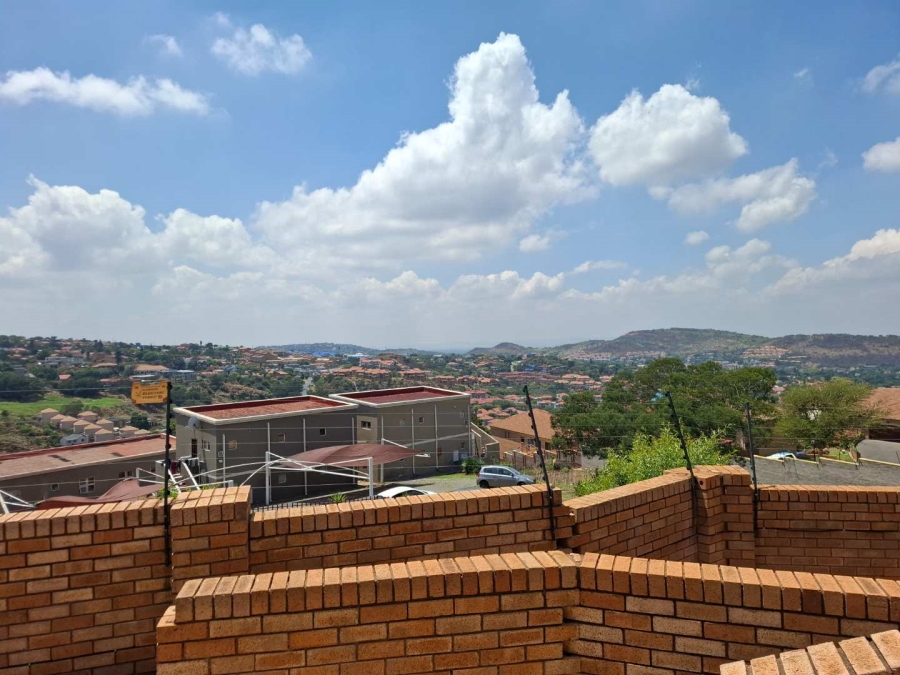 2 Bedroom Property for Sale in Winchester Hills Gauteng