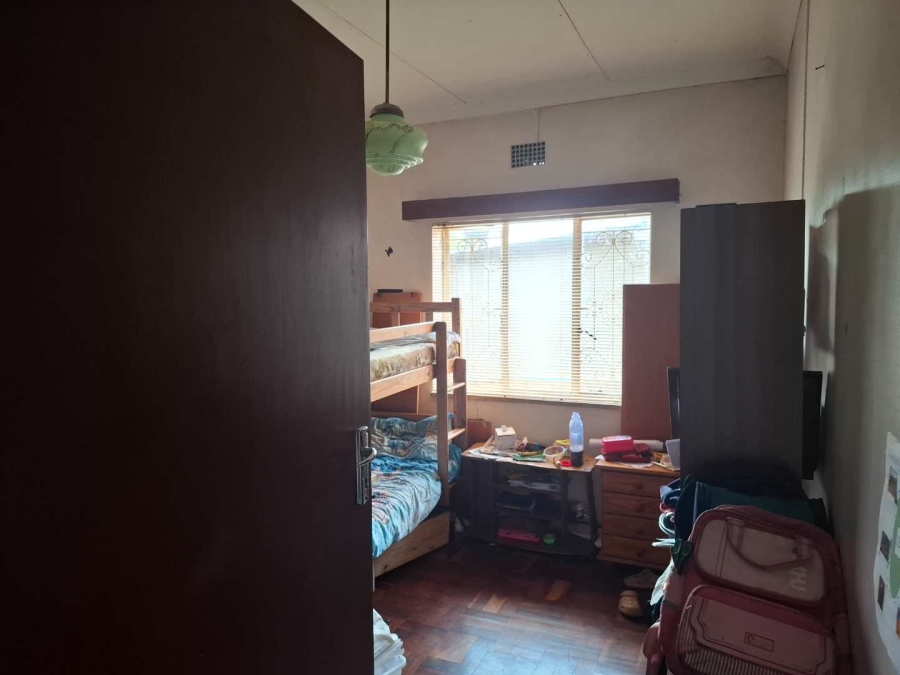 4 Bedroom Property for Sale in Linmeyer Gauteng