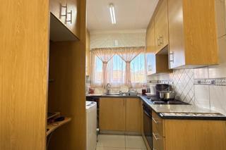 2 Bedroom Property for Sale in Meredale Gauteng