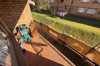 2 Bedroom Property for Sale in Meredale Gauteng