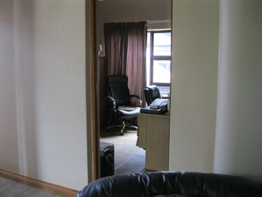 4 Bedroom Property for Sale in Rietvlei Country Estate Gauteng