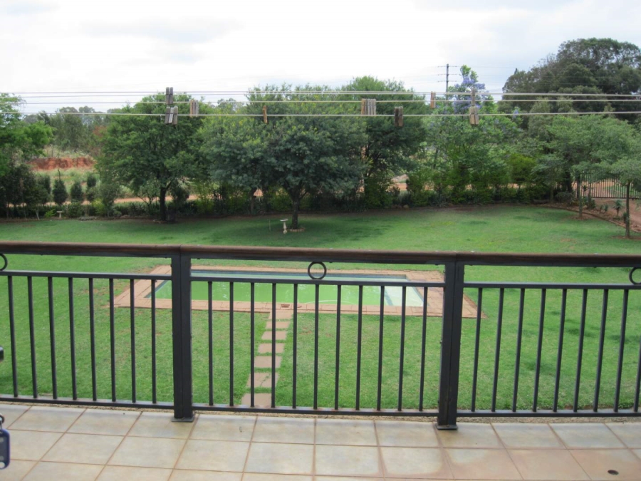 4 Bedroom Property for Sale in Rietvlei Country Estate Gauteng
