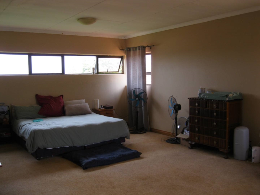 4 Bedroom Property for Sale in Rietvlei Country Estate Gauteng