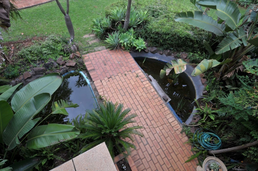 4 Bedroom Property for Sale in Waterkloof Glen Gauteng