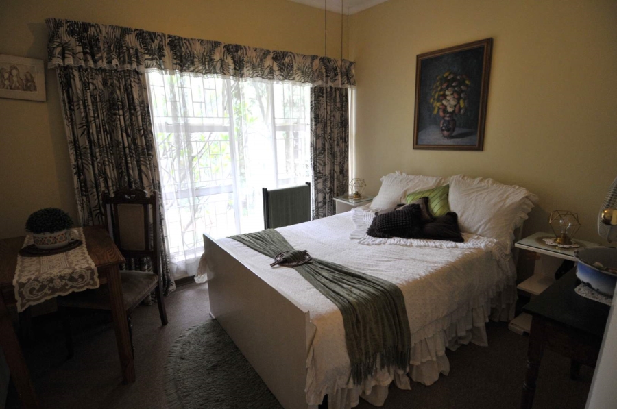 4 Bedroom Property for Sale in Waterkloof Glen Gauteng