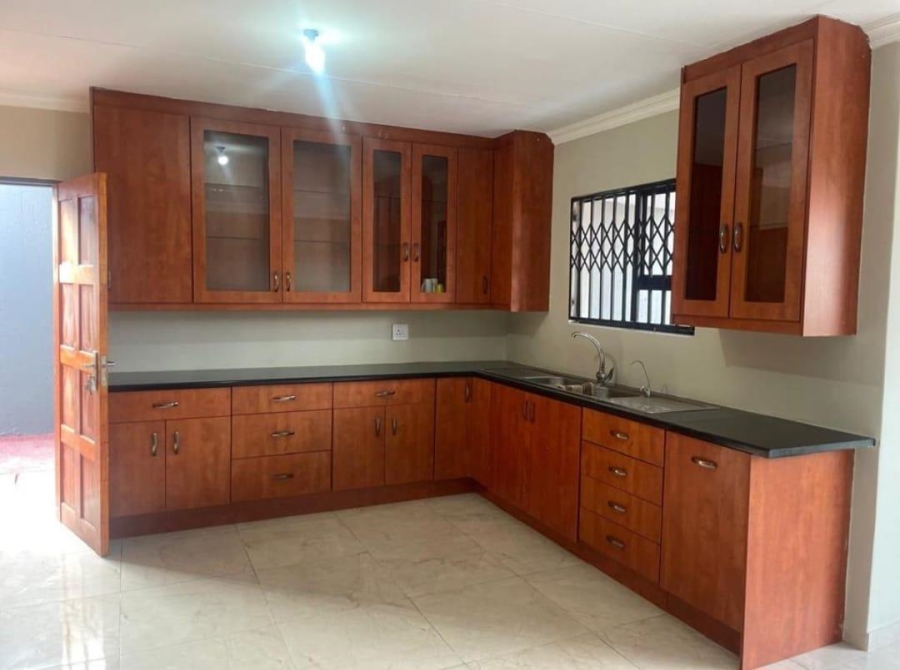 3 Bedroom Property for Sale in Meadowlands Zone 6 Gauteng