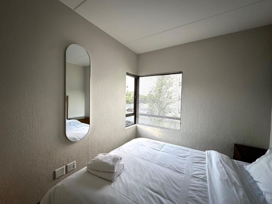 To Let 2 Bedroom Property for Rent in Broadacres Gauteng