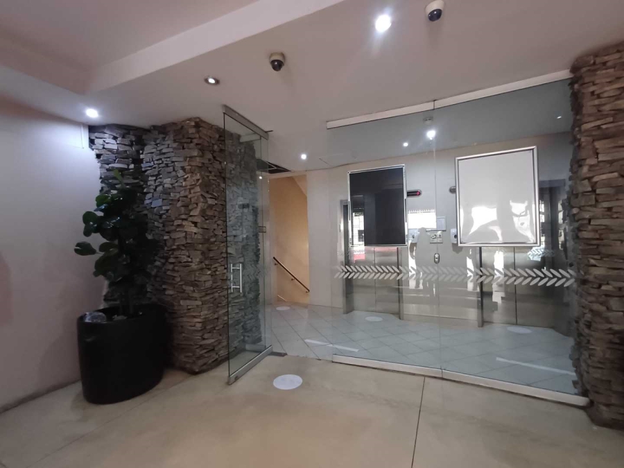 To Let 1 Bedroom Property for Rent in Marshalltown Gauteng