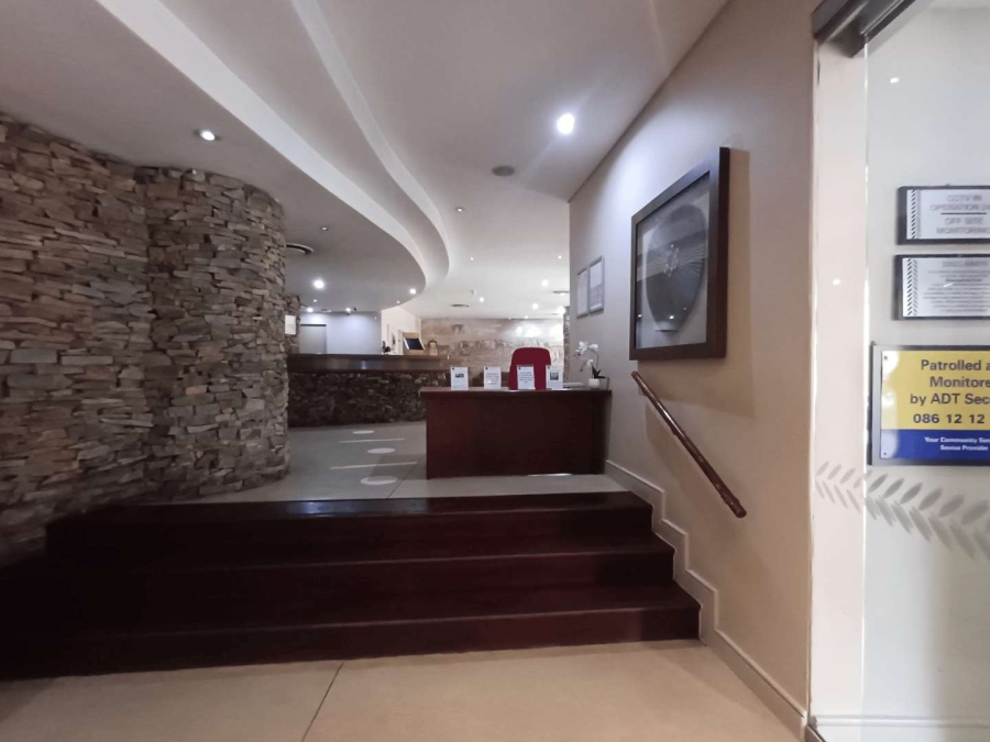 To Let 1 Bedroom Property for Rent in Marshalltown Gauteng