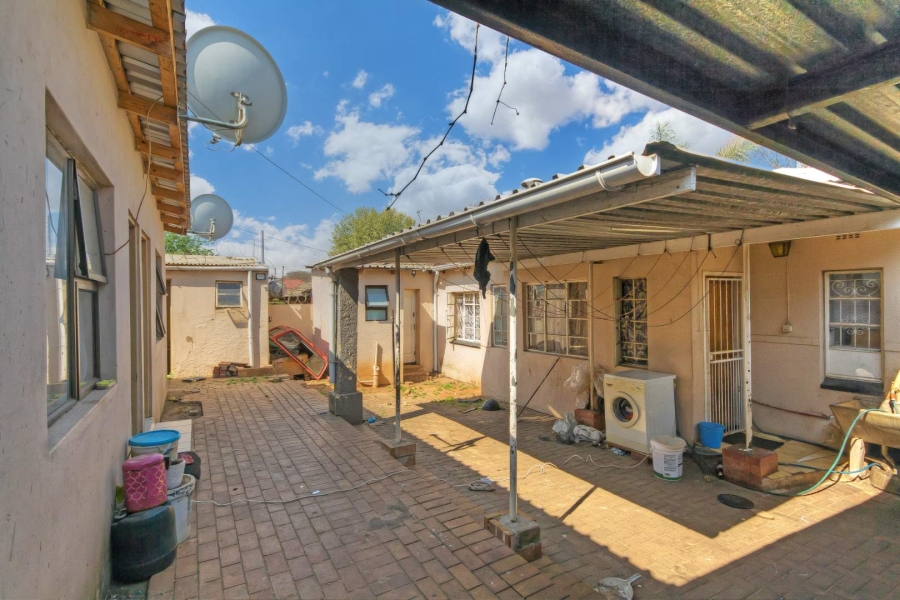 4 Bedroom Property for Sale in Malvern Gauteng