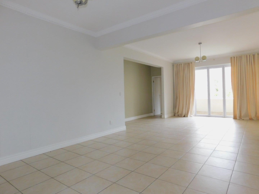 To Let 3 Bedroom Property for Rent in Illovo Gauteng