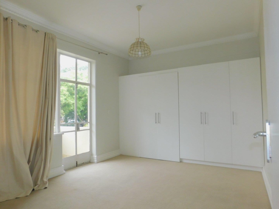 To Let 3 Bedroom Property for Rent in Illovo Gauteng