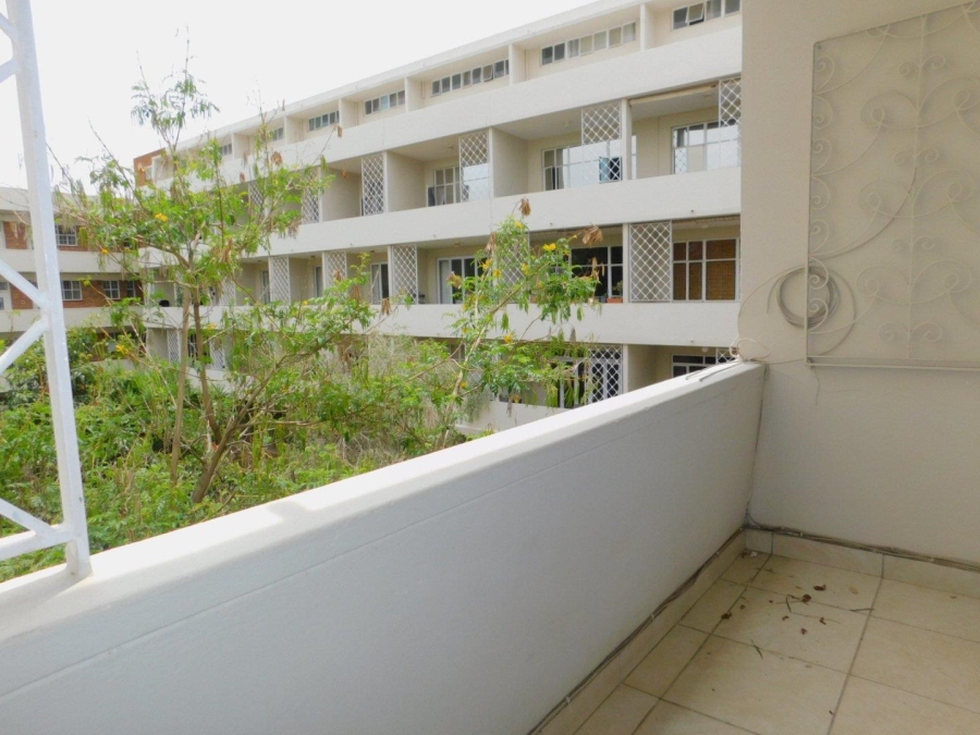 To Let 3 Bedroom Property for Rent in Illovo Gauteng