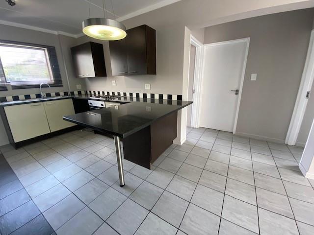 2 Bedroom Property for Sale in Dainfern Gauteng