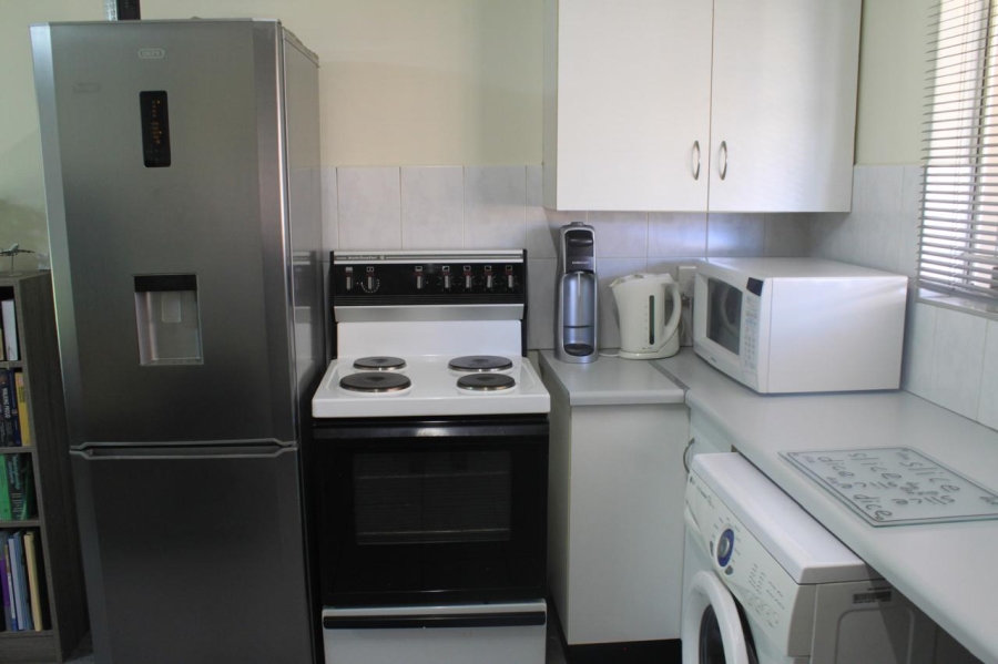 2 Bedroom Property for Sale in Bonaero Park Gauteng