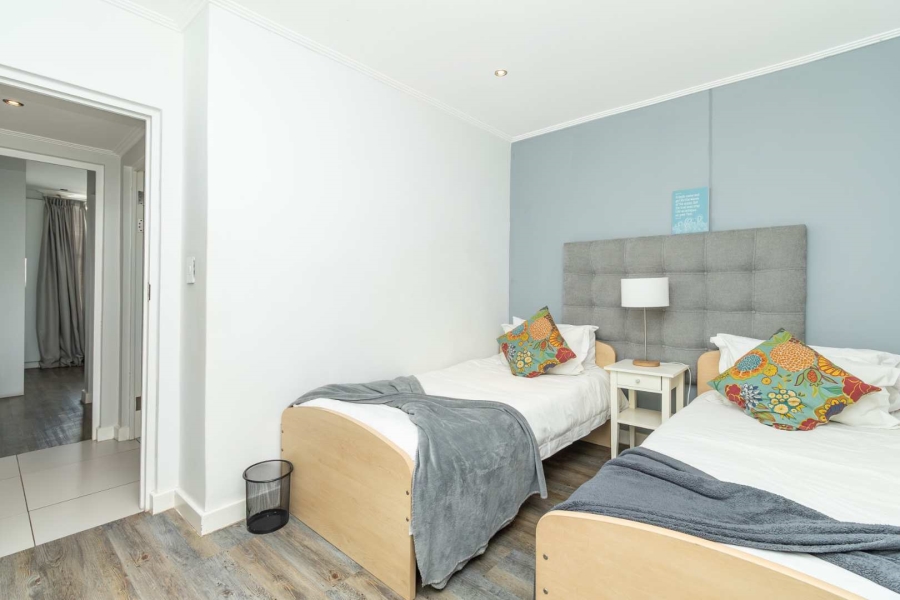 2 Bedroom Property for Sale in Rosebank Gauteng