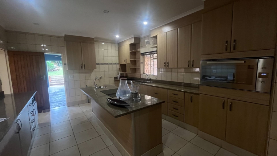 4 Bedroom Property for Sale in Brackendowns Gauteng