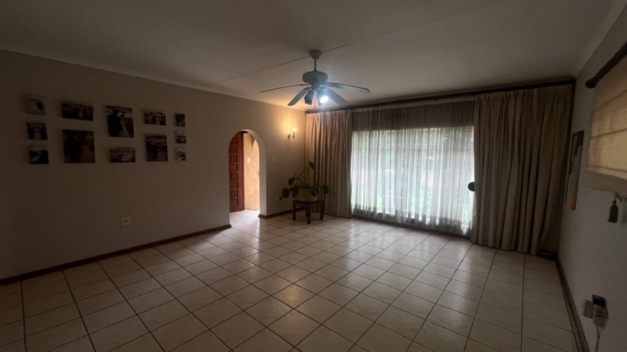 4 Bedroom Property for Sale in Brackendowns Gauteng