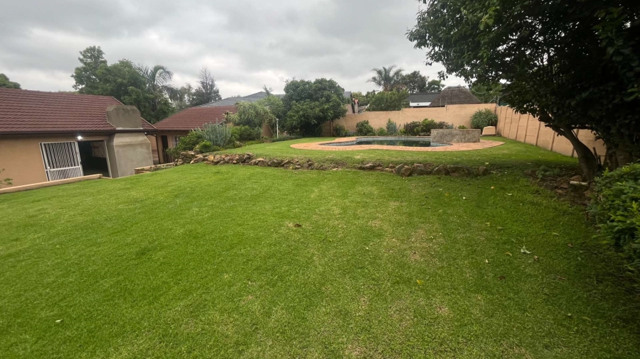 4 Bedroom Property for Sale in Brackendowns Gauteng