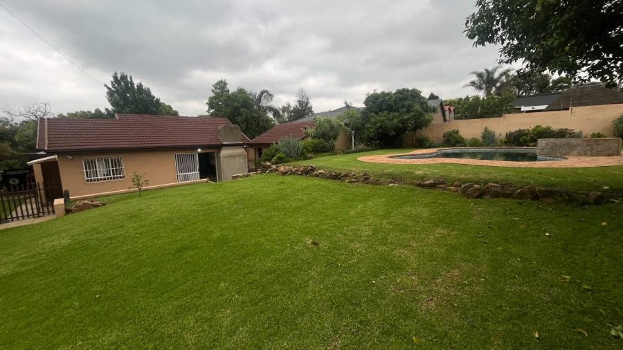 4 Bedroom Property for Sale in Brackendowns Gauteng