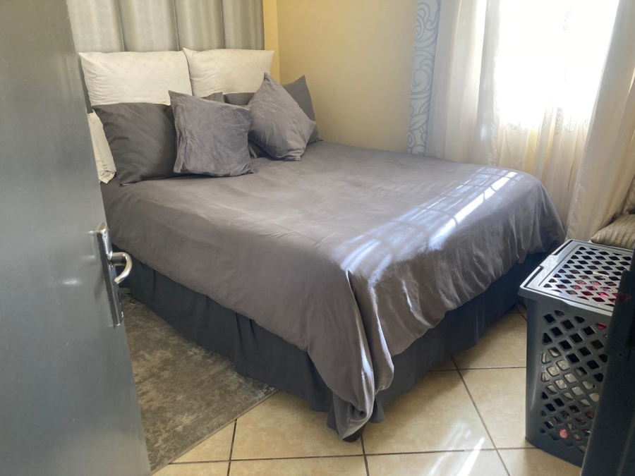 2 Bedroom Property for Sale in Jabulani Gauteng