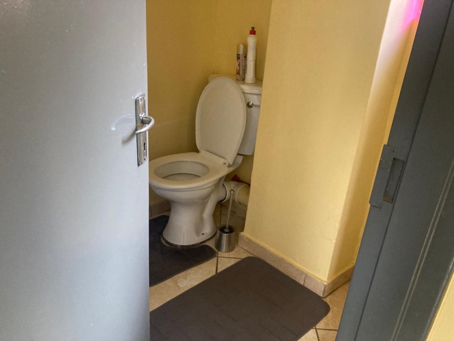 2 Bedroom Property for Sale in Jabulani Gauteng