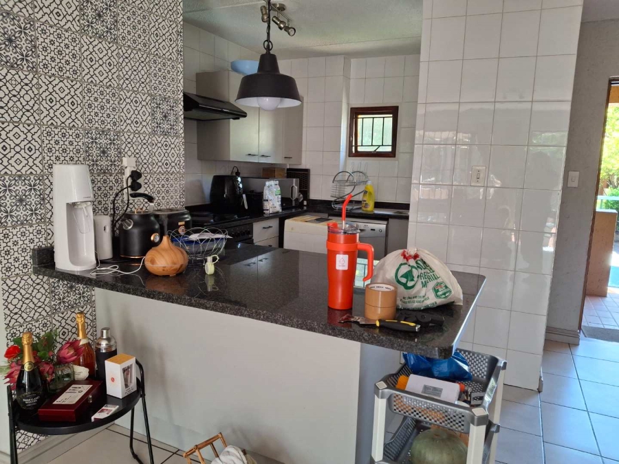 To Let 2 Bedroom Property for Rent in Morningside Gauteng