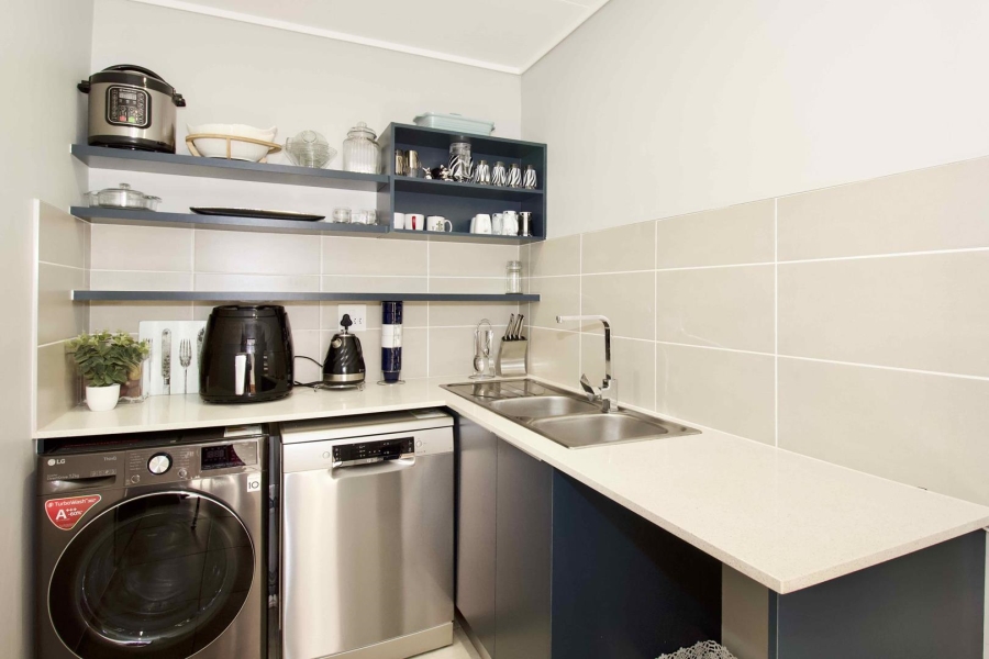 3 Bedroom Property for Sale in Rooihuiskraal North Gauteng