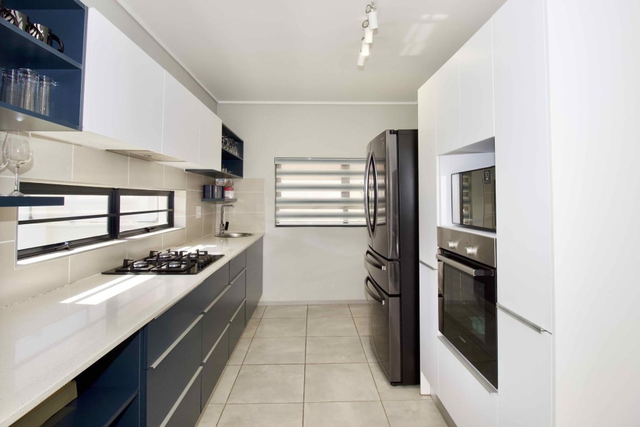 3 Bedroom Property for Sale in Rooihuiskraal North Gauteng