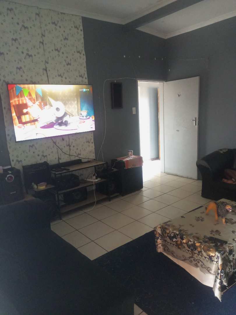 2 Bedroom Property for Sale in Pretoria West Gauteng