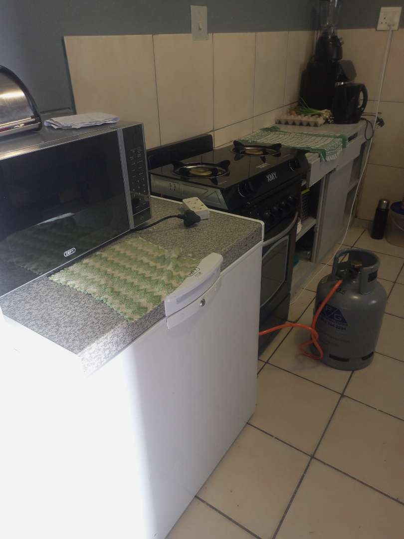 2 Bedroom Property for Sale in Pretoria West Gauteng