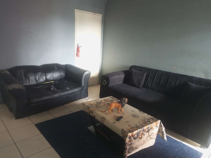 2 Bedroom Property for Sale in Pretoria West Gauteng