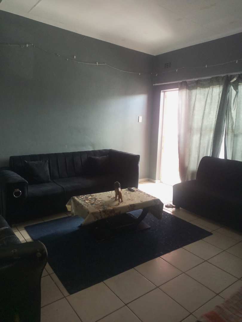 2 Bedroom Property for Sale in Pretoria West Gauteng