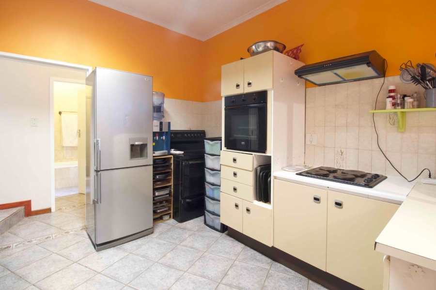 3 Bedroom Property for Sale in Die Hoewes Gauteng