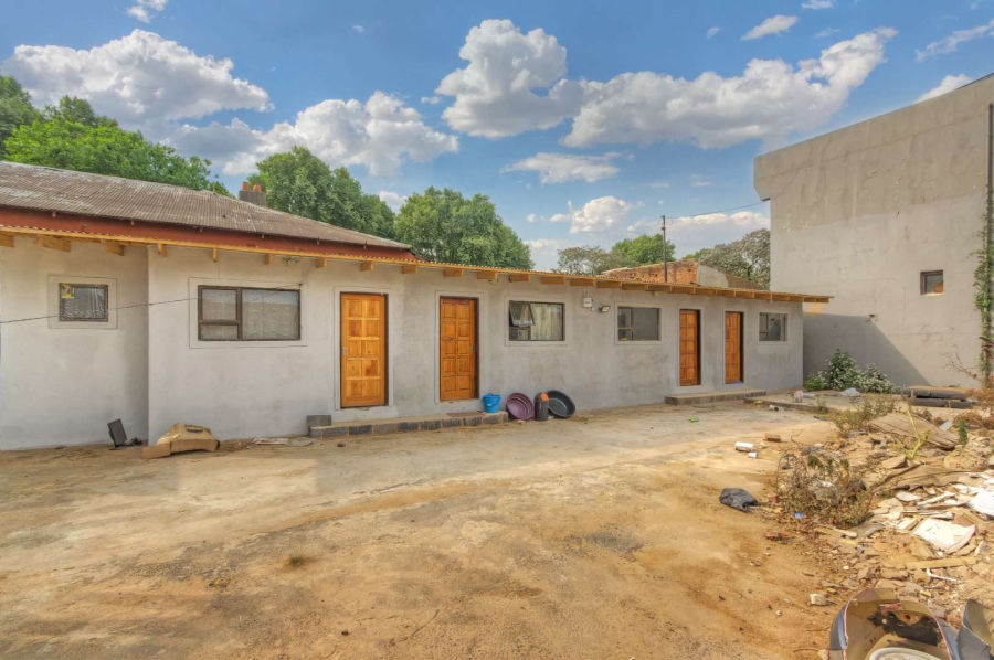 6 Bedroom Property for Sale in Jeppestown Gauteng