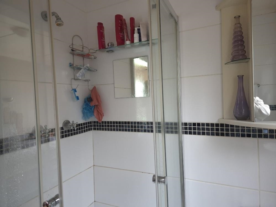 4 Bedroom Property for Sale in Beyerspark Gauteng