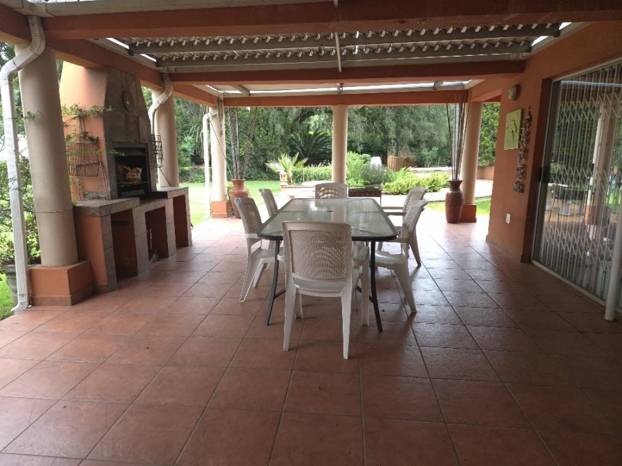 4 Bedroom Property for Sale in Beyerspark Gauteng