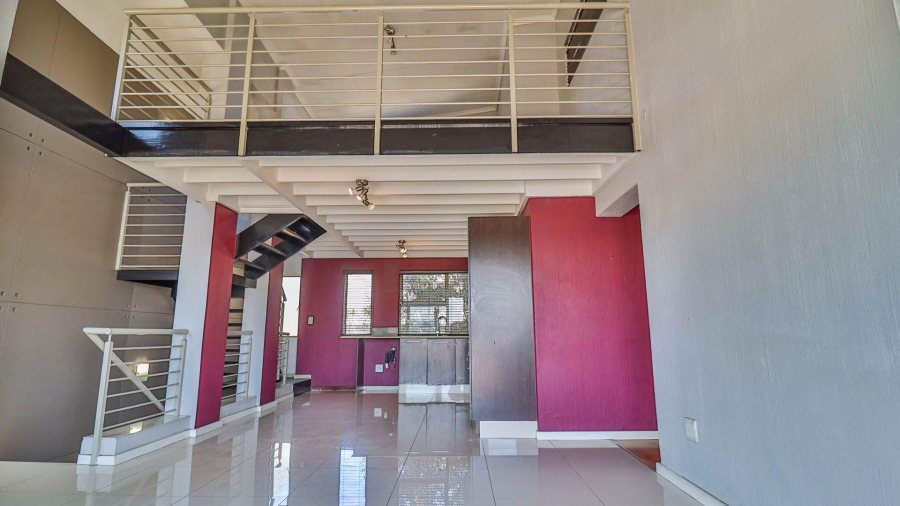 To Let 2 Bedroom Property for Rent in Beverley Gauteng