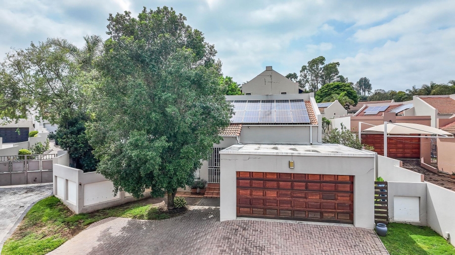 3 Bedroom Property for Sale in Douglasdale Gauteng