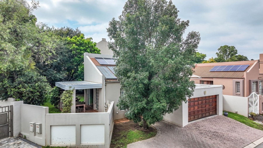 3 Bedroom Property for Sale in Douglasdale Gauteng