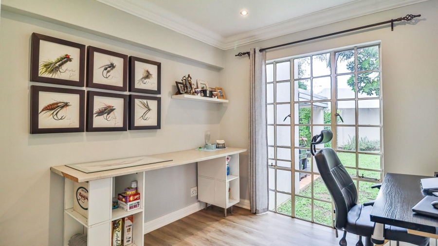 3 Bedroom Property for Sale in Douglasdale Gauteng