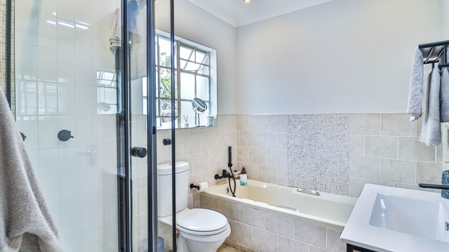 3 Bedroom Property for Sale in Douglasdale Gauteng