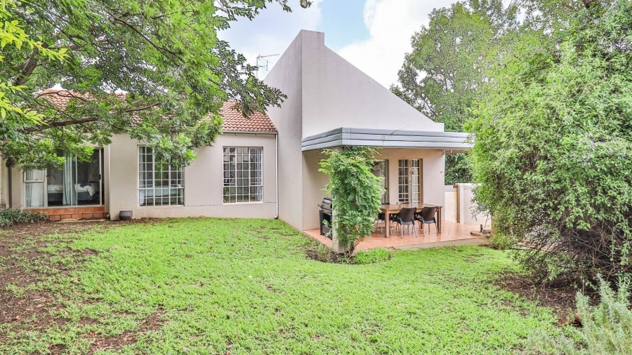 3 Bedroom Property for Sale in Douglasdale Gauteng