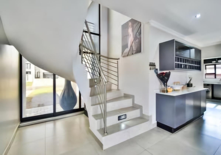 6 Bedroom Property for Sale in Savannah Country Estate Gauteng